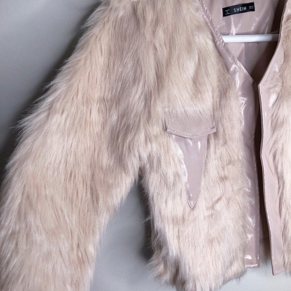 FAUX FUR JACKET - Picture 2 of 2